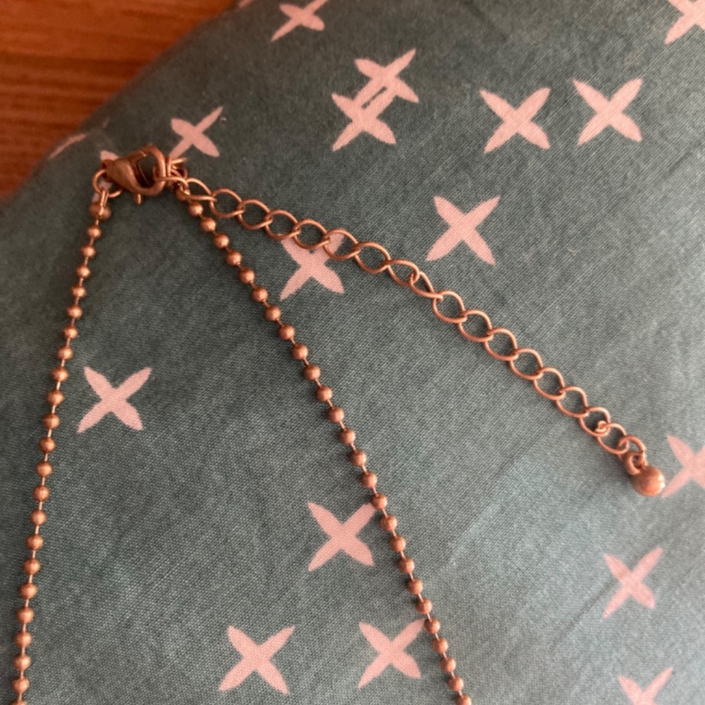 Silver/ Gold Tone Necklace - Picture 3 of 8